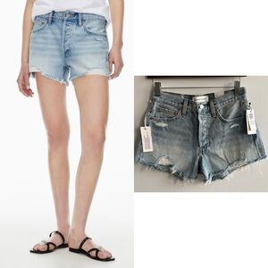 24 NEW Denim Forum Ex Boyfriend Short
